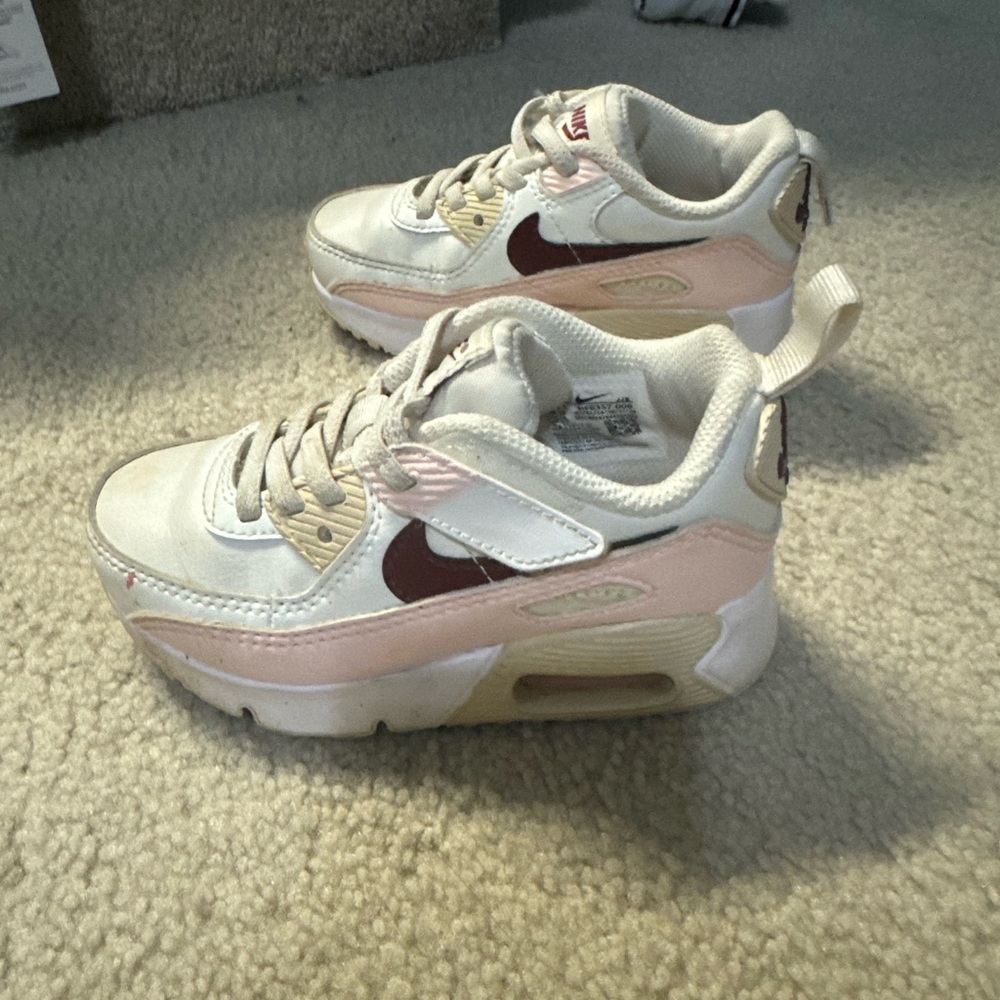 Nike Kids Sneakers - Cream and Pink